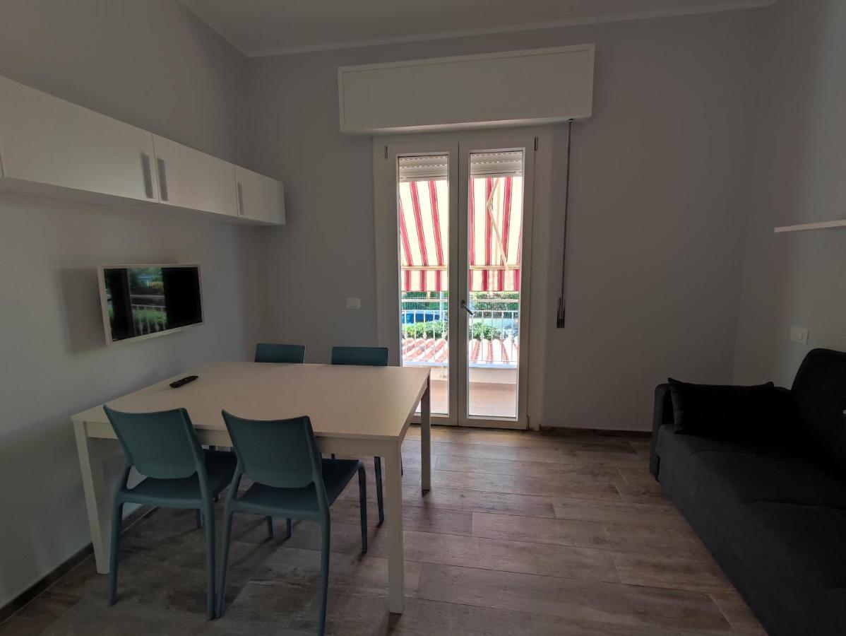 Casa Violina Lejlighed Lido di Camaiore Eksteriør billede