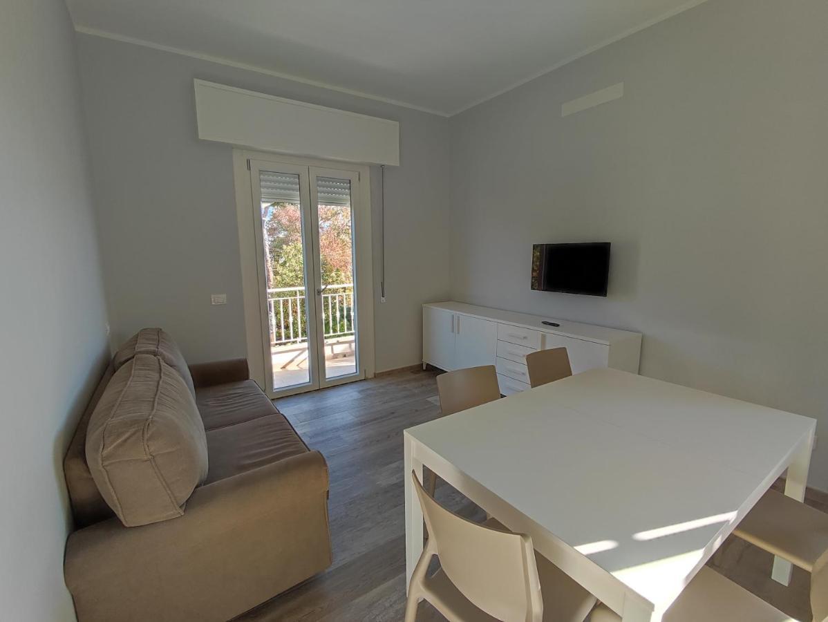 Casa Violina Lejlighed Lido di Camaiore Eksteriør billede